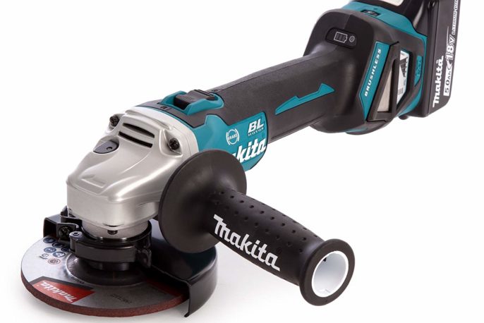 Makita dga513rtj